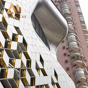 Aluminium facade cladding