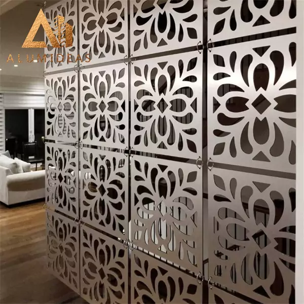 Painéis metálicos decorativos perfurados em alumínio