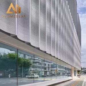 Aluminum curved building facade